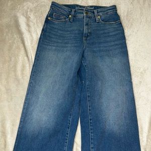 Universal Thread Wide Leg Crop Jean